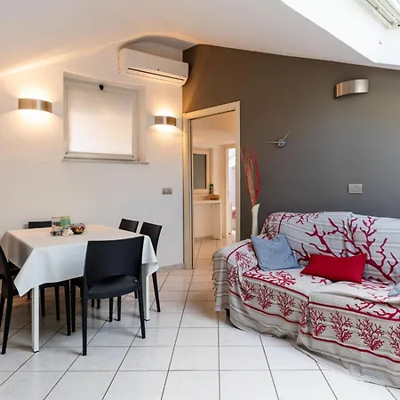 Apartment By Center And Sea By Interhome *