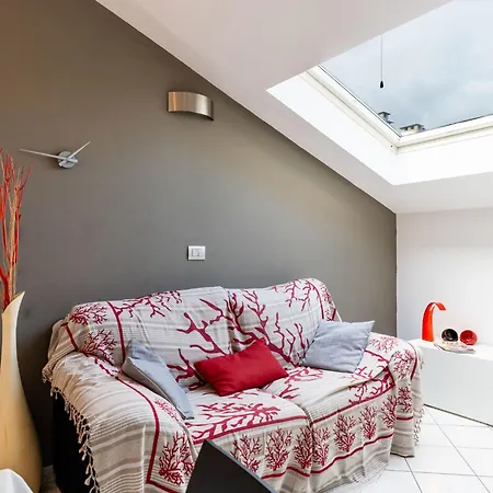 By Center And Sea By Interhome * Алассіо